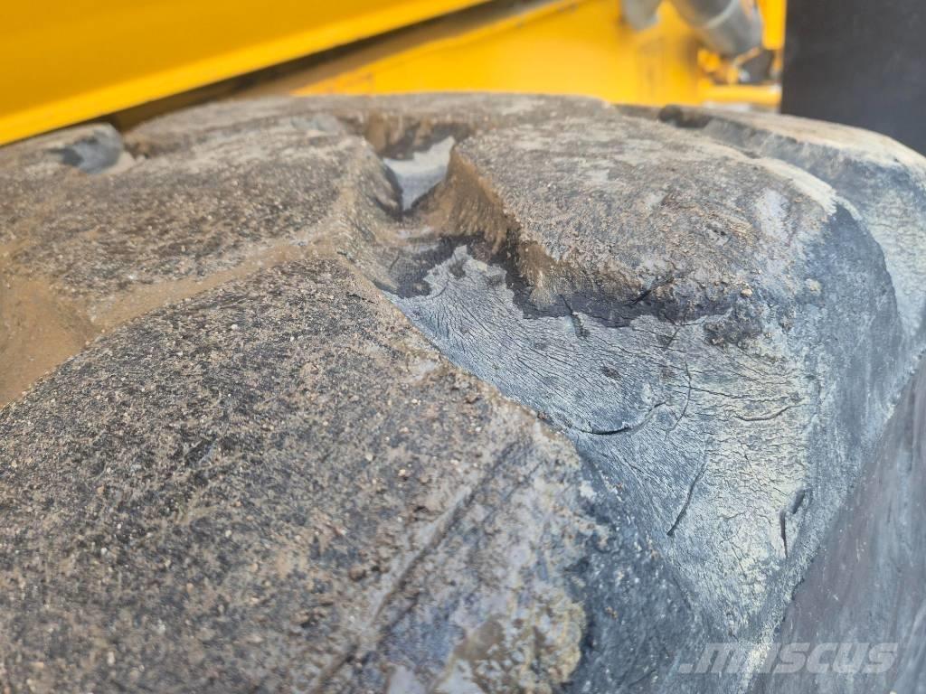 Volvo A25G Terrængående lastbiler