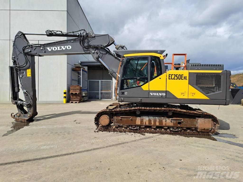 Volvo EC250ENL Gravemaskiner på larvebånd