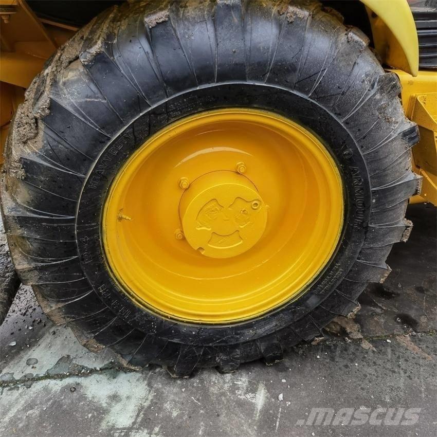 JCB 4CX Rendegravere