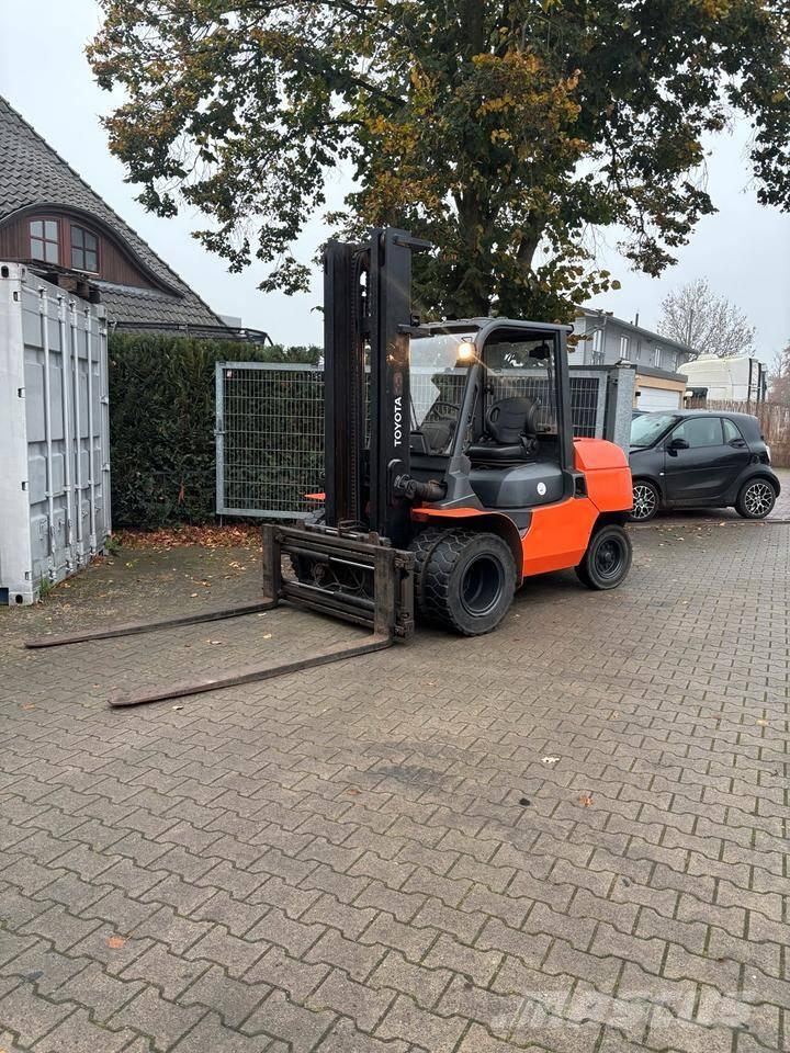 Toyota 7 FD 45 Diesel gaffeltrucks