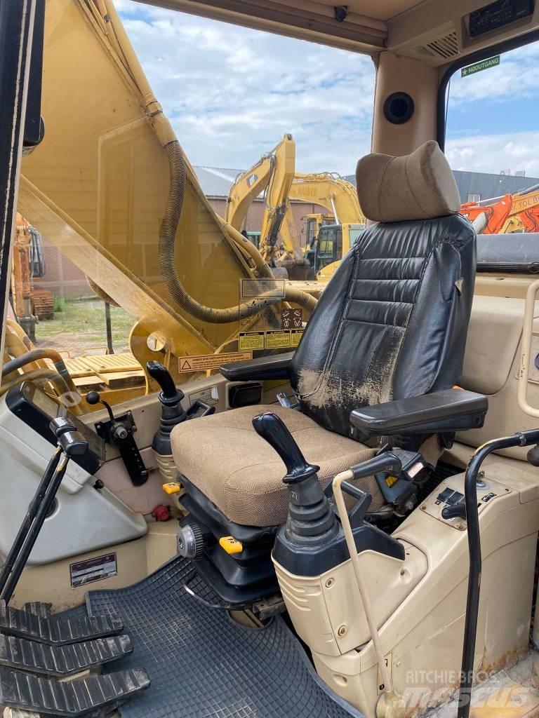 CAT 325 L Gravemaskiner på larvebånd