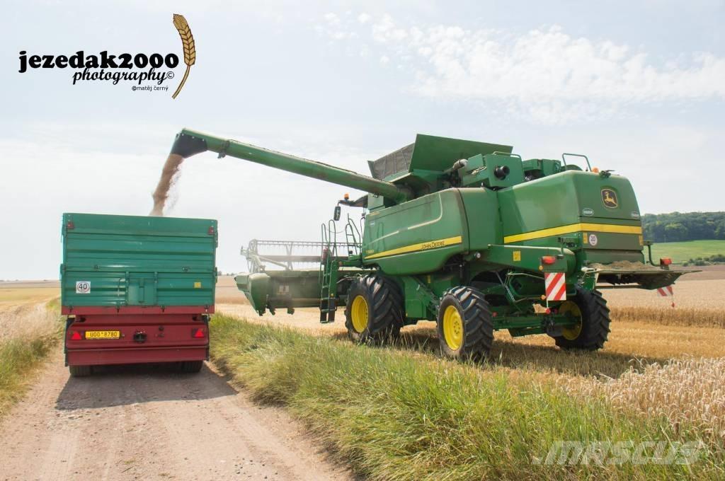 John Deere T 560 i Mejetærskere