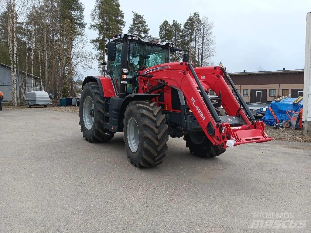 Massey Ferguson 8 S Traktorer