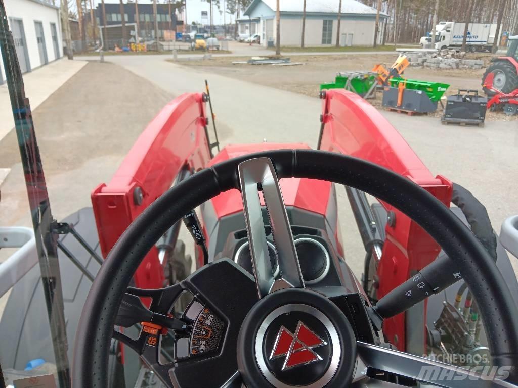 Massey Ferguson 8 S Traktorer