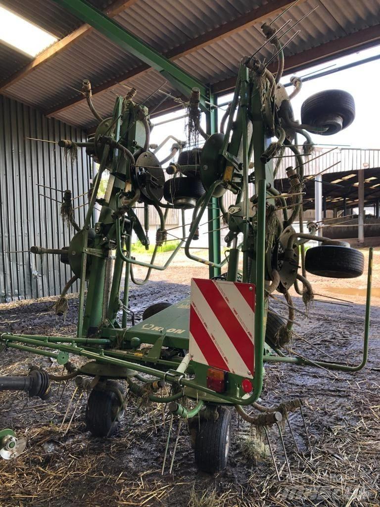 Krone 8.82/8 Tedder River og høvendere