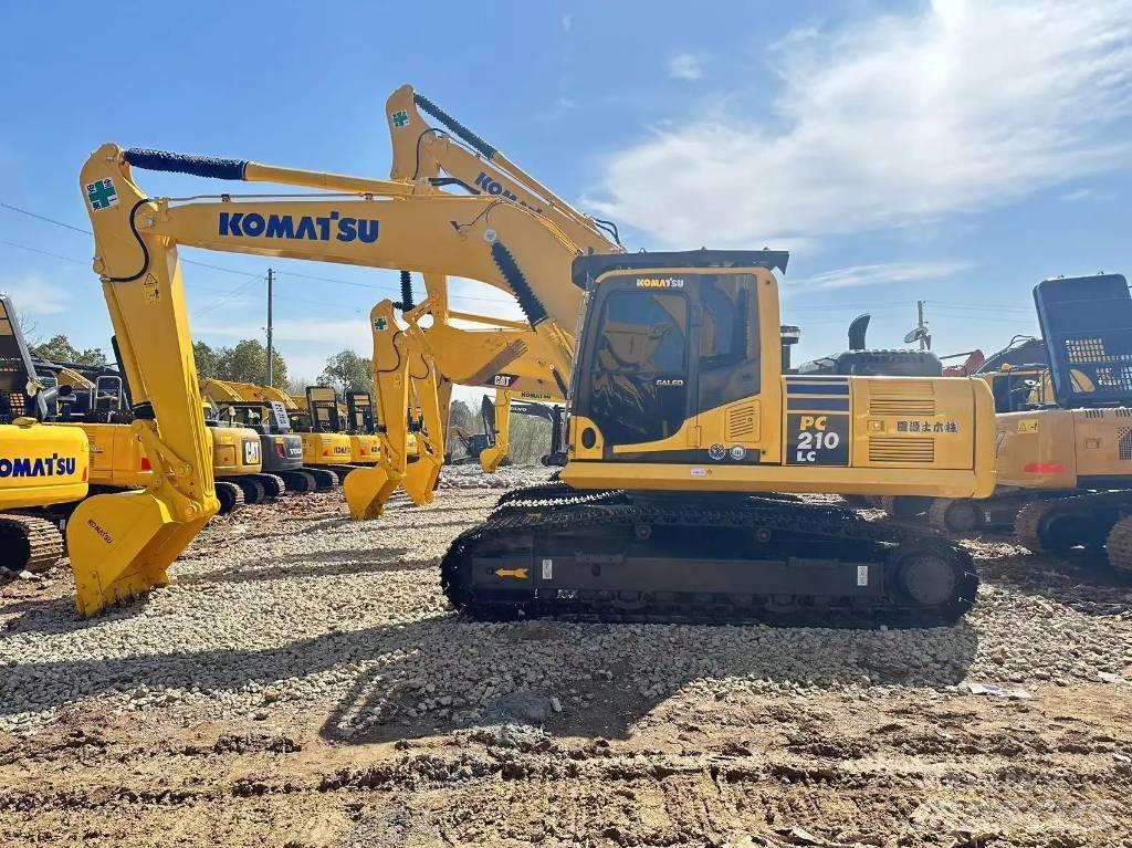 Komatsu PC 210-8 Gravemaskiner på larvebånd