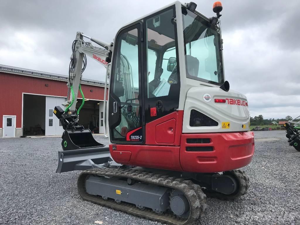 Takeuchi TB235-2 Minigravemaskiner