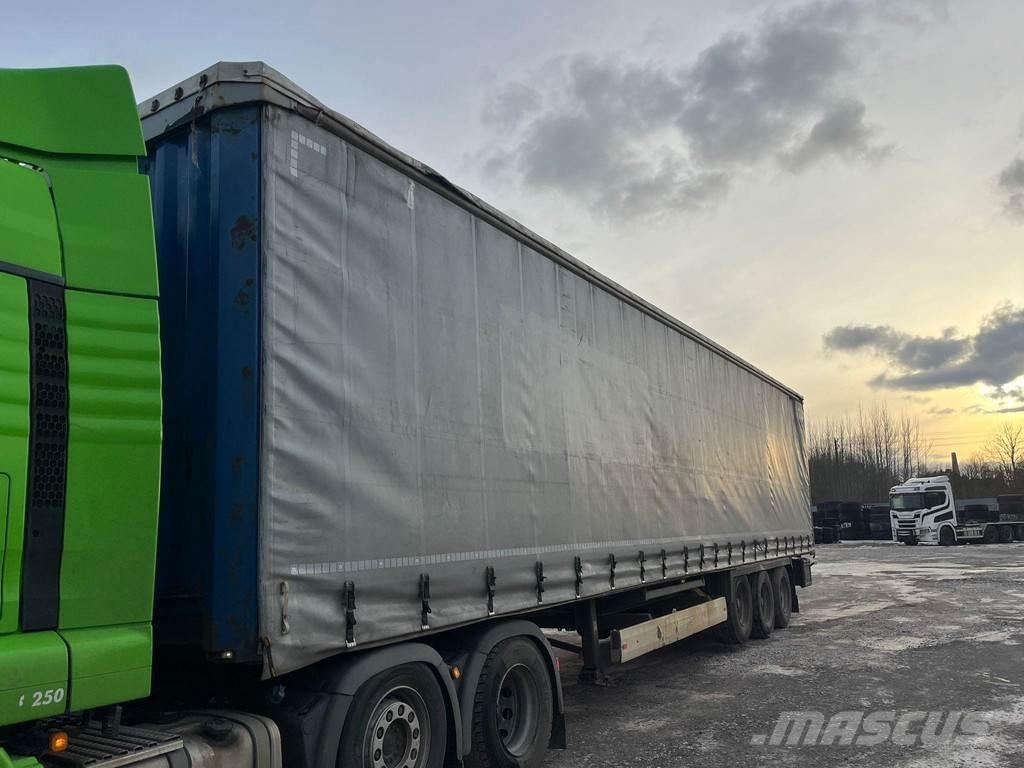 Krone SD Semi-trailer med Gardinsider