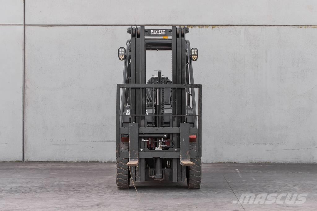 Manitou MI 25 D Diesel gaffeltrucks