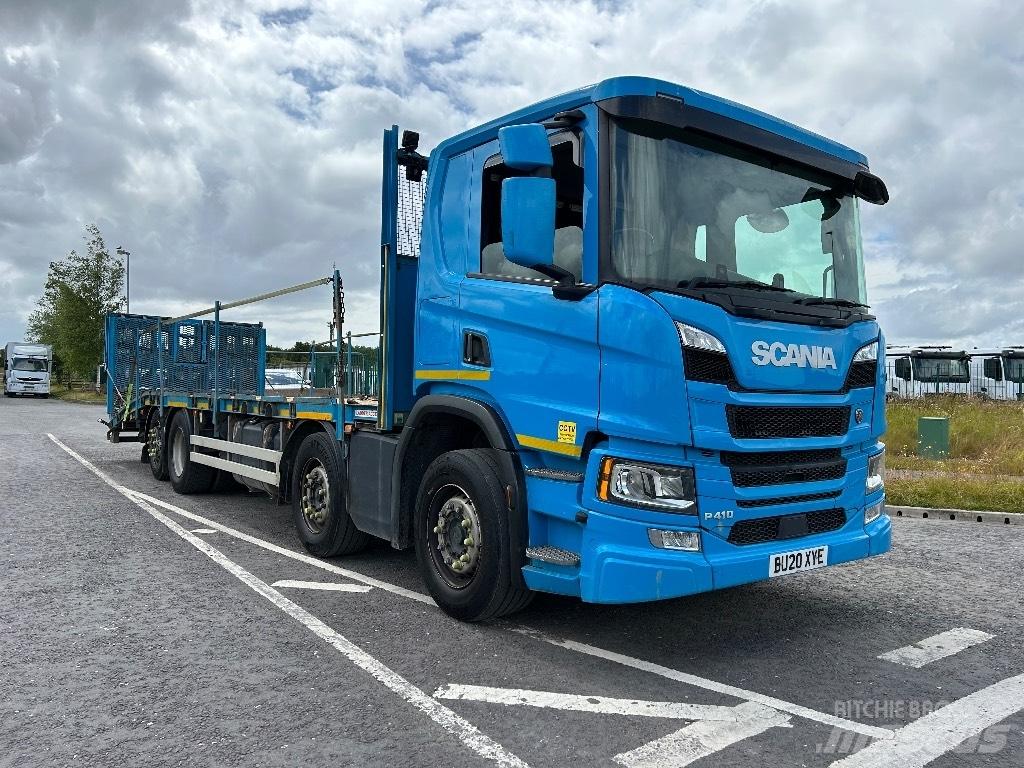 Scania P 410 Flatbed lastbiler med spil
