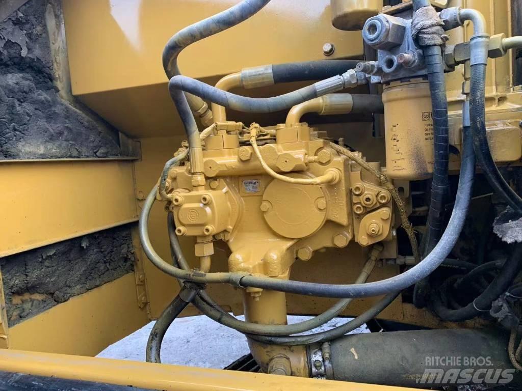 CAT 320C Gravemaskiner på larvebånd