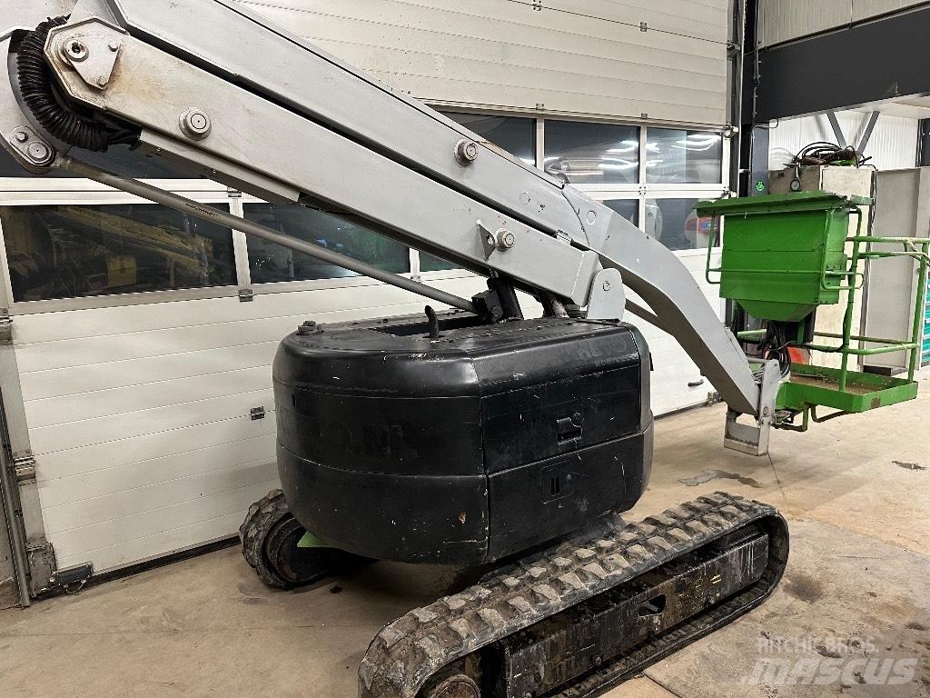 Hitachi HX 64 B Teleskoplifte