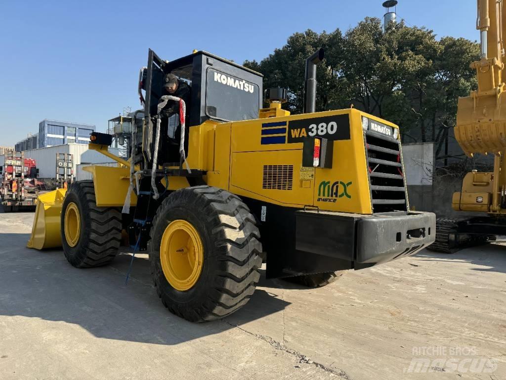 Komatsu WA380-6 Læssemaskiner på hjul