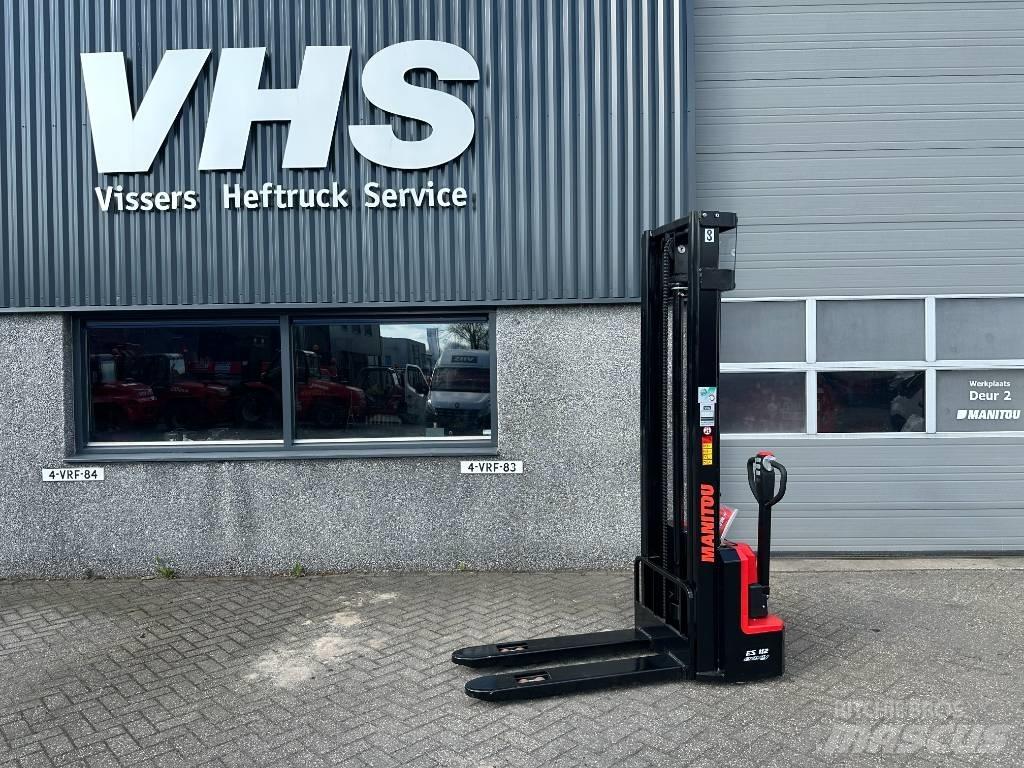 Manitou ES 112 Easy Gaffelstabler med gående fører