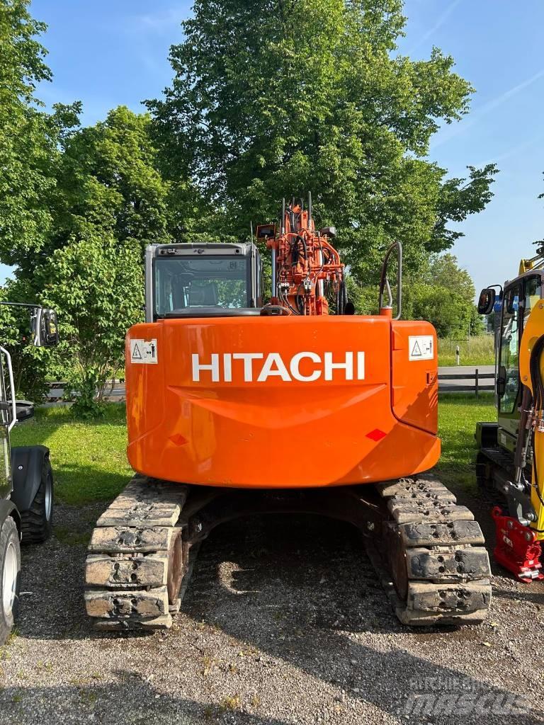 Hitachi ZX 135 US-3 Gravemaskiner på larvebånd