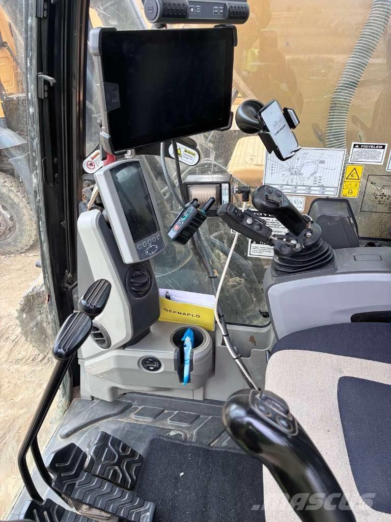 CAT 326 F Gravemaskiner på larvebånd