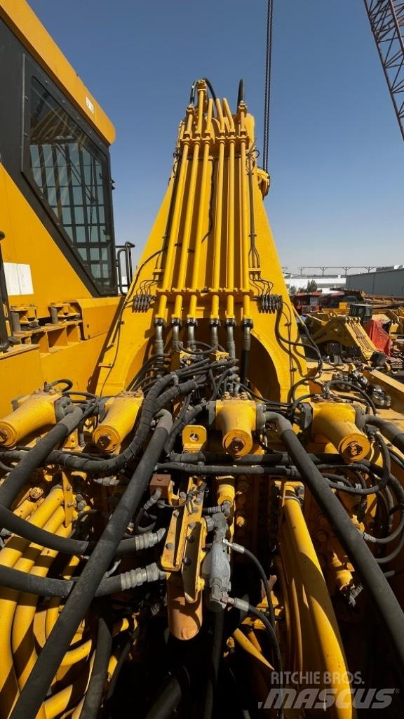 Komatsu PC 2000-8 Gravemaskiner på larvebånd