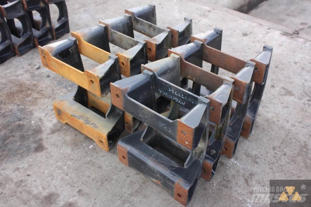 CAT Trackguards Chassis og suspension