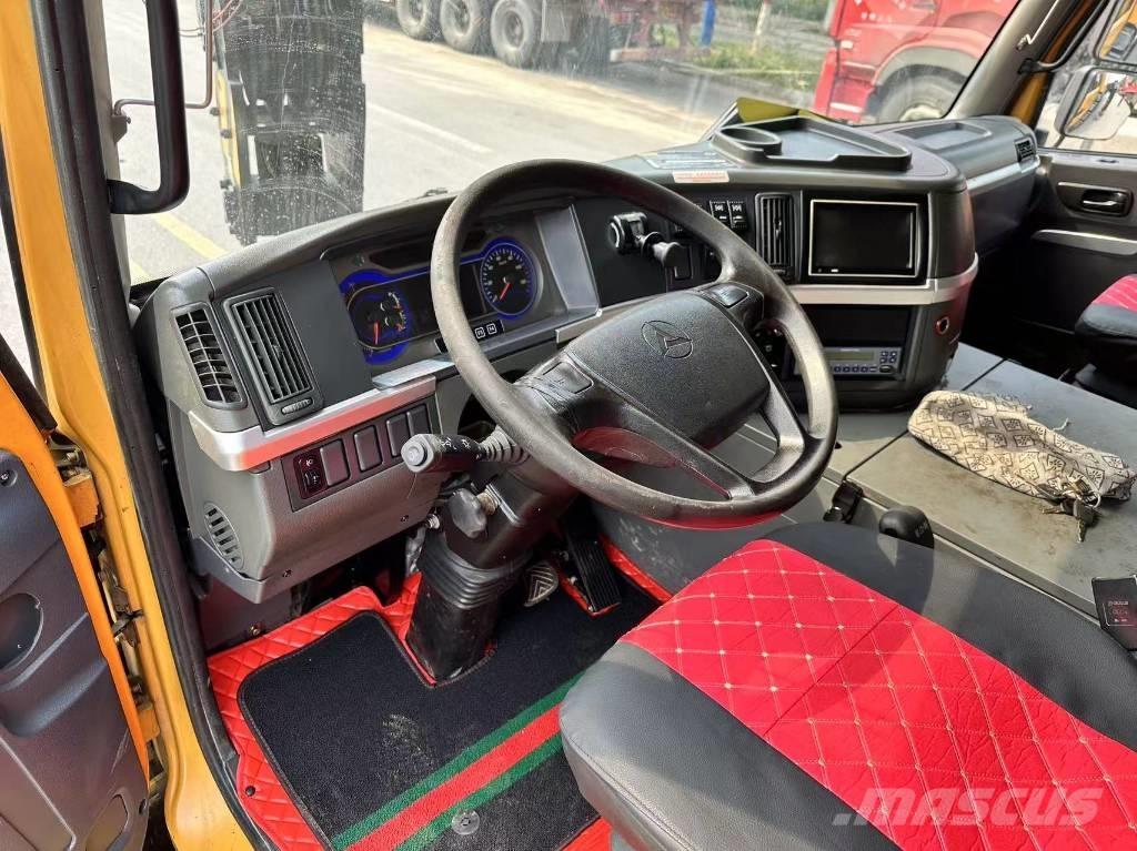 Sany STC1000T Kraner til alt terræn