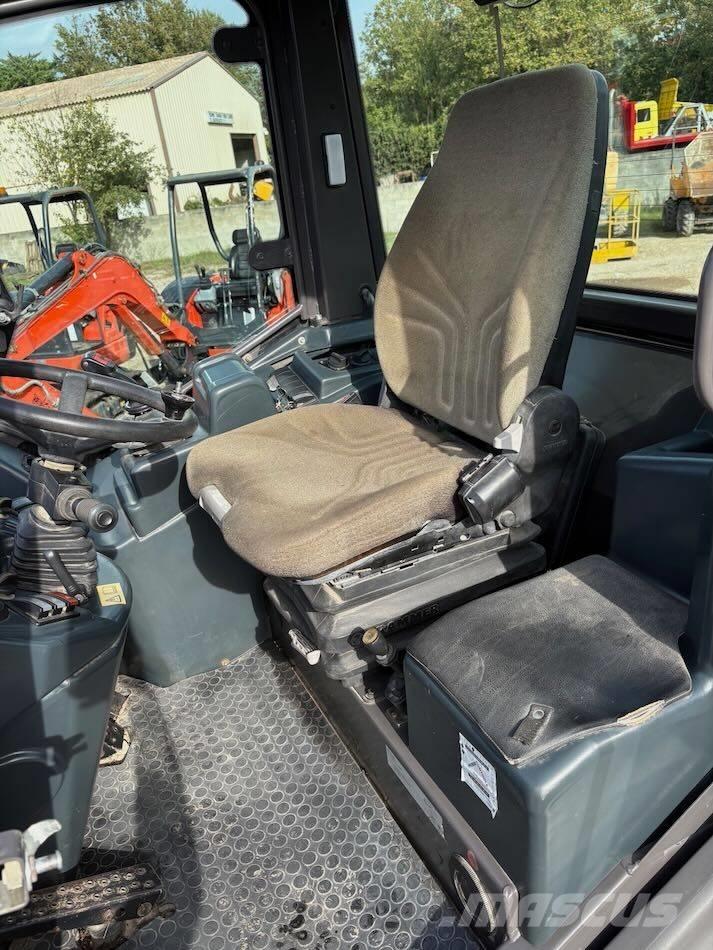 Mecalac AS 700 Læssemaskiner på hjul