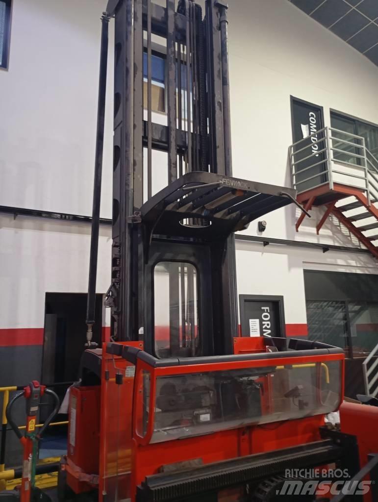 Linde K 011 Reachtruck