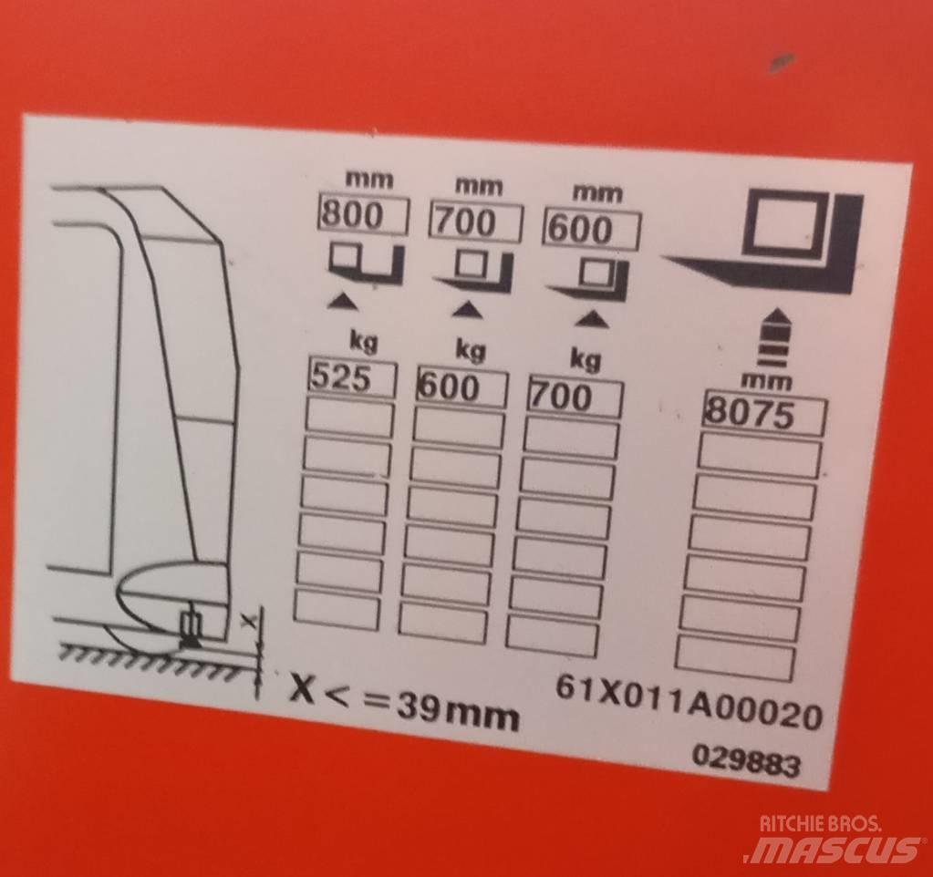 Linde K 011 Reachtruck