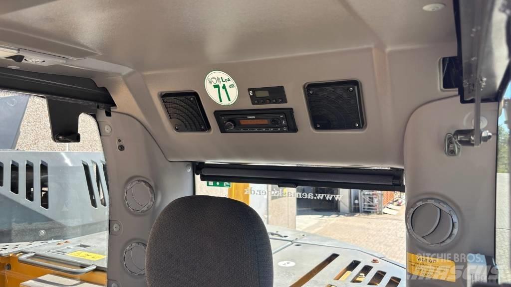 Volvo ECR 235 EL Gravemaskiner på larvebånd