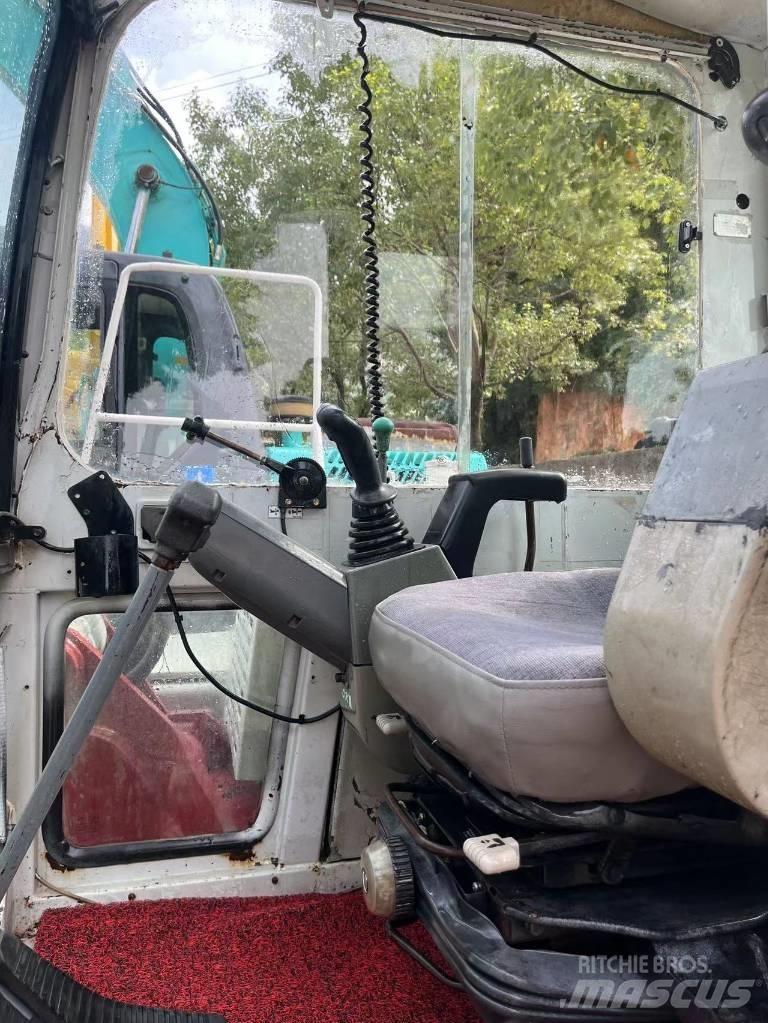 Takeuchi TB175C Gravemaskiner på larvebånd