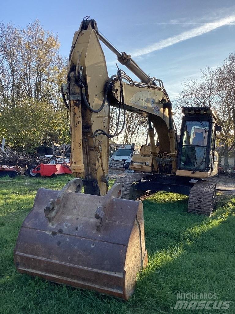CAT 322 B Gravemaskiner på larvebånd