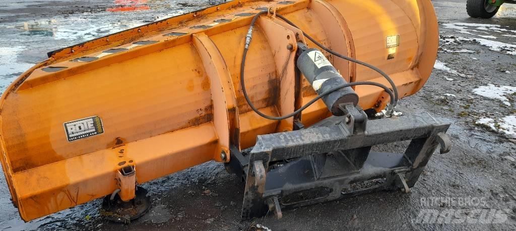 Rote Alueaura AA320 Sneskovle og -plove