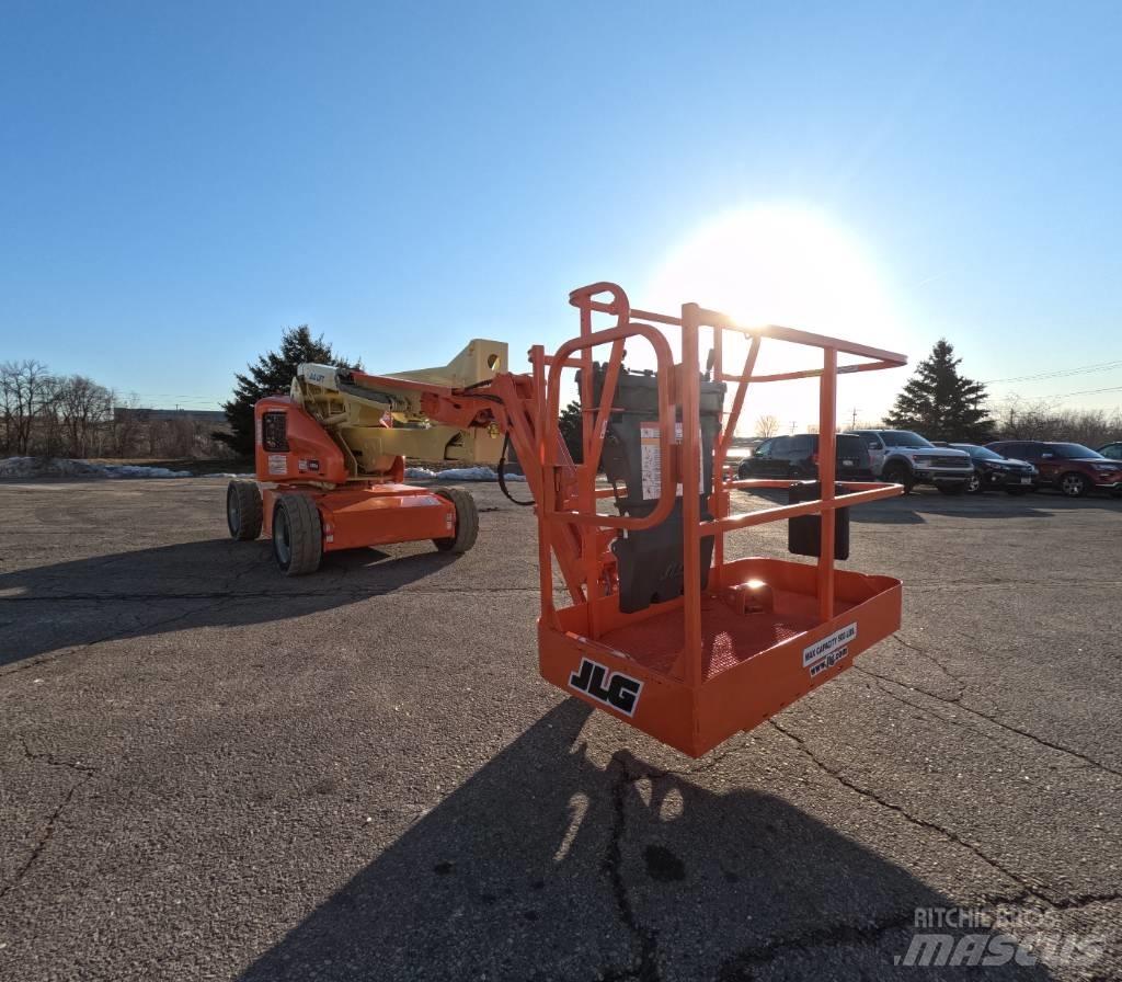 JLG E 450 AJ Bomlifte med knækarm