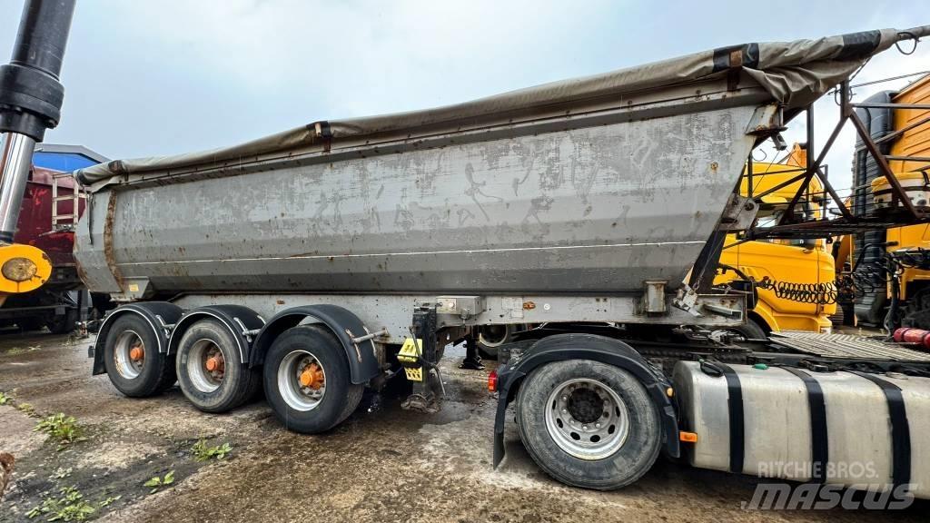 Menci SA700R Semi-trailer med tip
