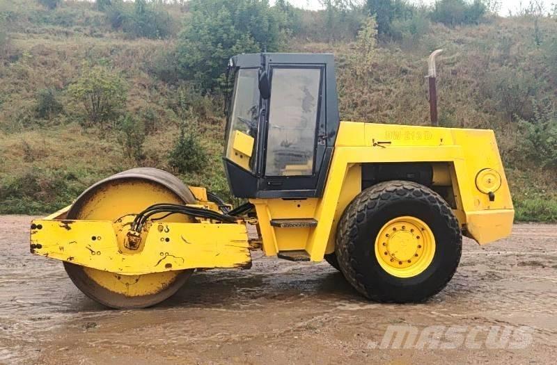 Bomag BW 213 D Enkelt tromle