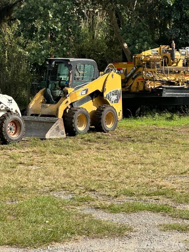 CAT 248C Minilæsser - skridstyret