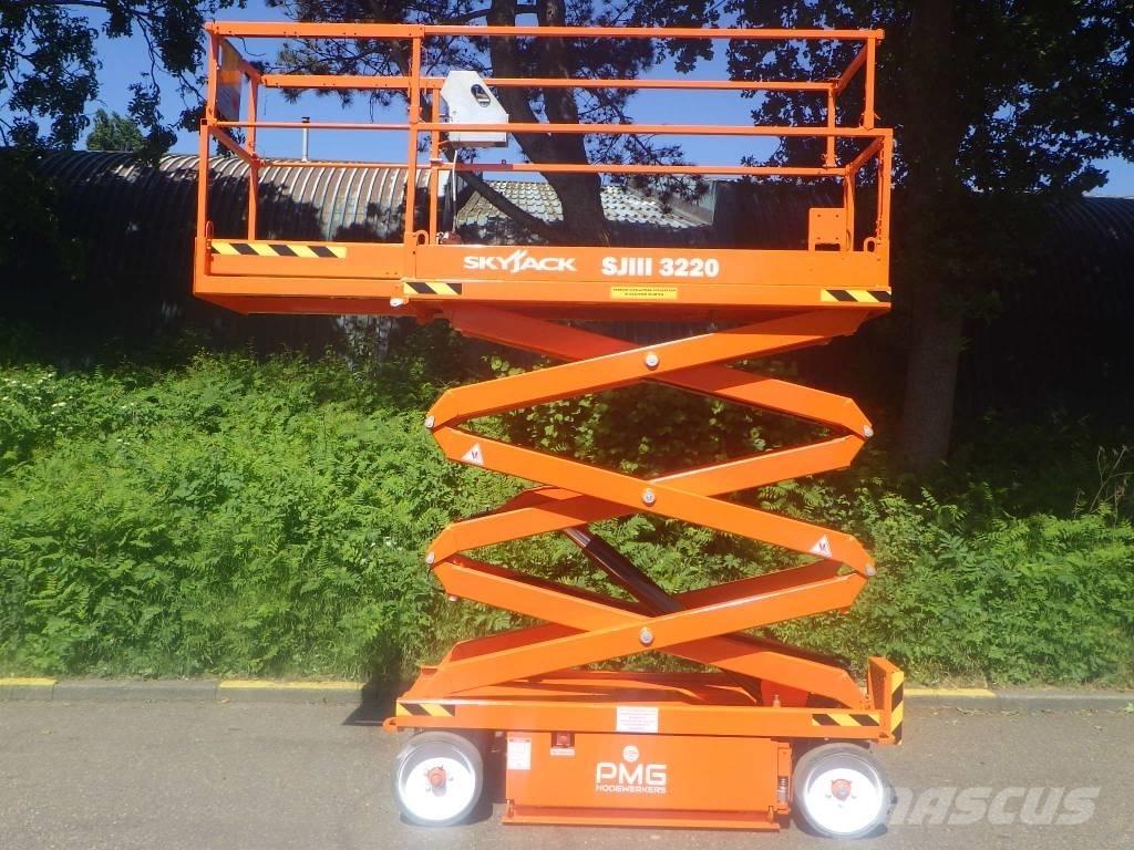 SkyJack SJ3220 Saxlifte