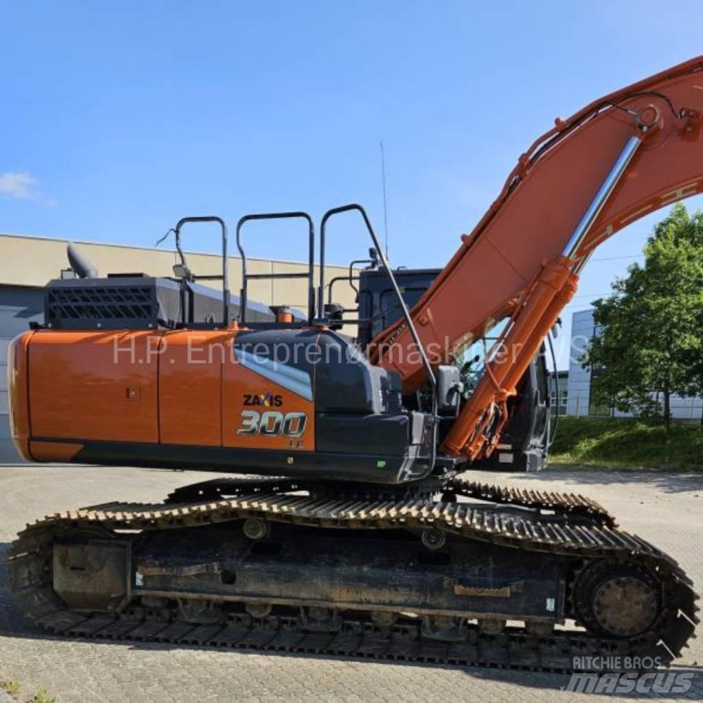 Hitachi ZX300LC-7 Gravemaskiner på larvebånd