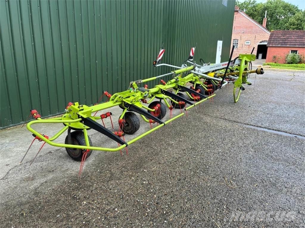 CLAAS Volto 1100 River og høvendere
