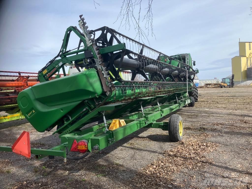 John Deere 670i Mejetærskere