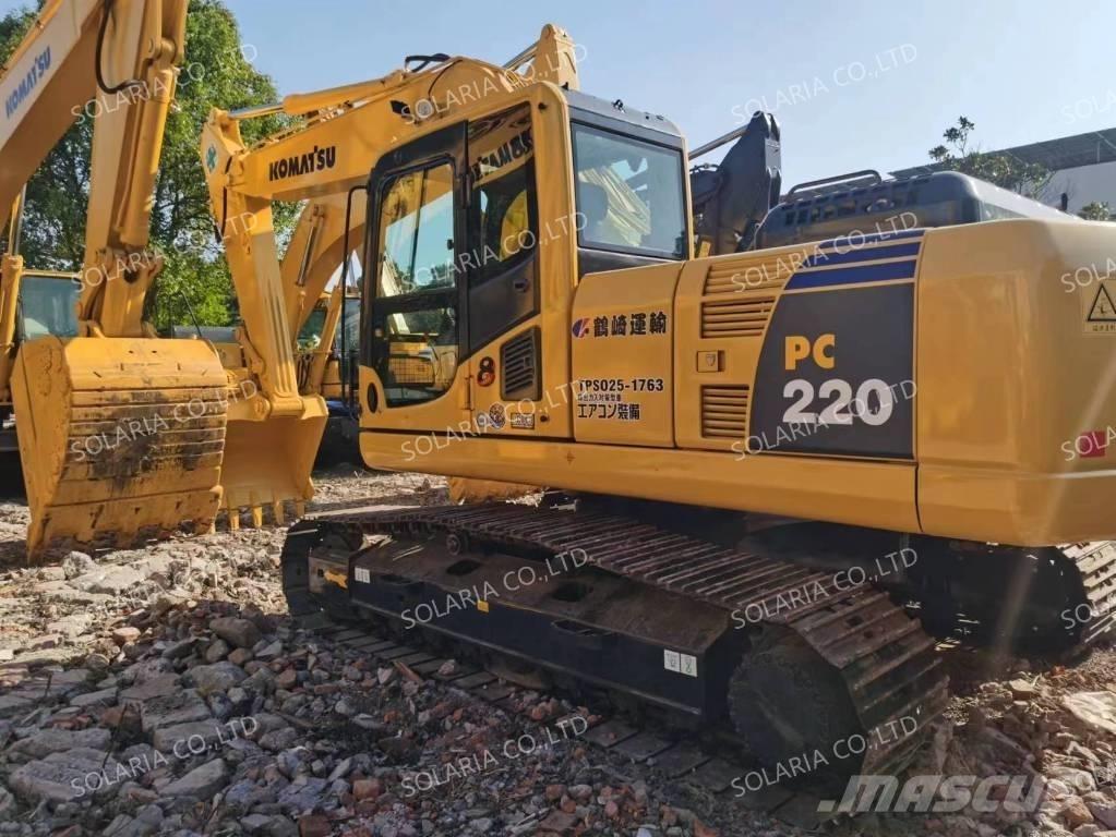 Komatsu PC 220-8 Gravemaskiner på larvebånd