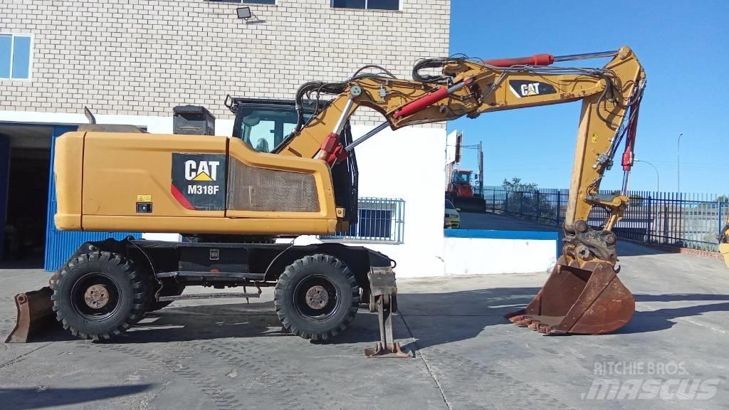 CAT M318F Gravemaskiner på hjul