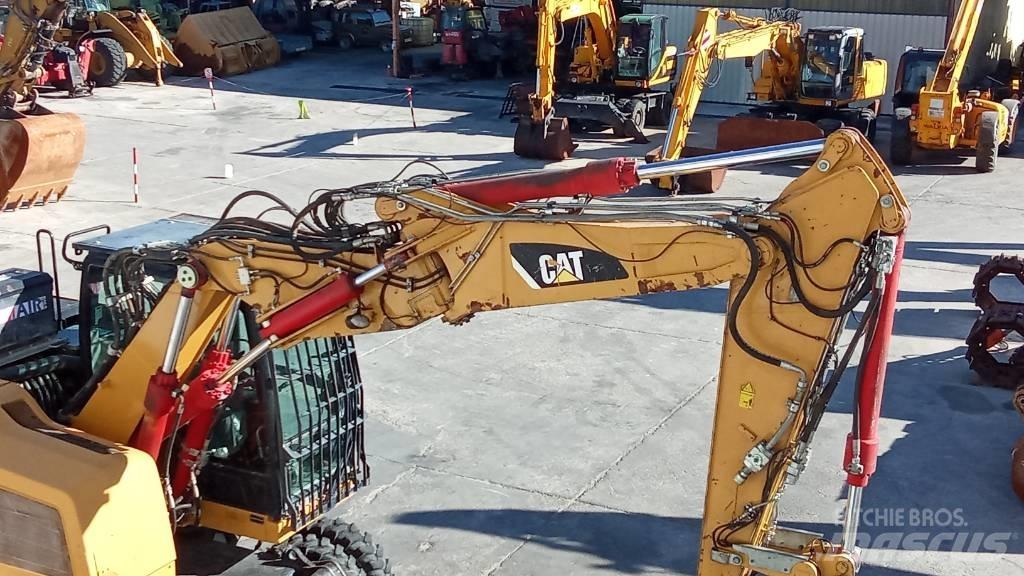 CAT M318F Gravemaskiner på hjul