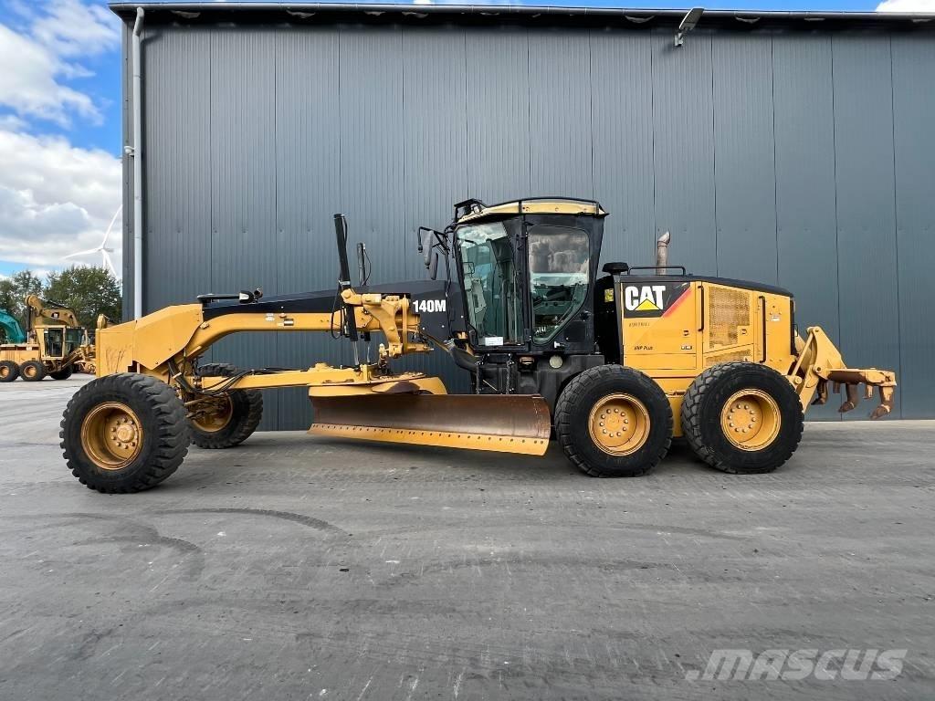 CAT 140M Vejhøvle / Gradere