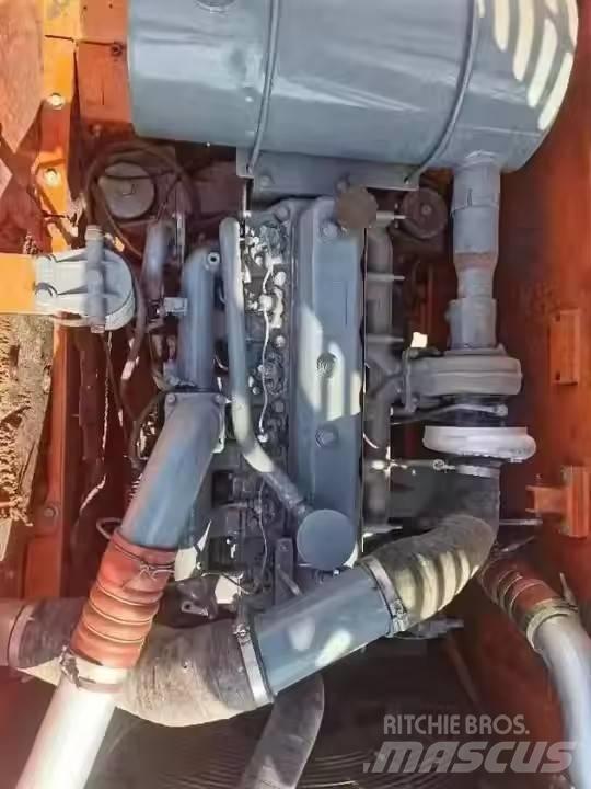 Doosan DX225LC Gravemaskiner på larvebånd