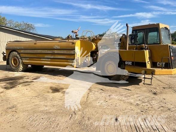 CAT 613C Tankvogne - vand