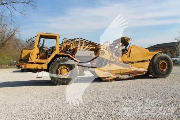 CAT 615C II Skrabere