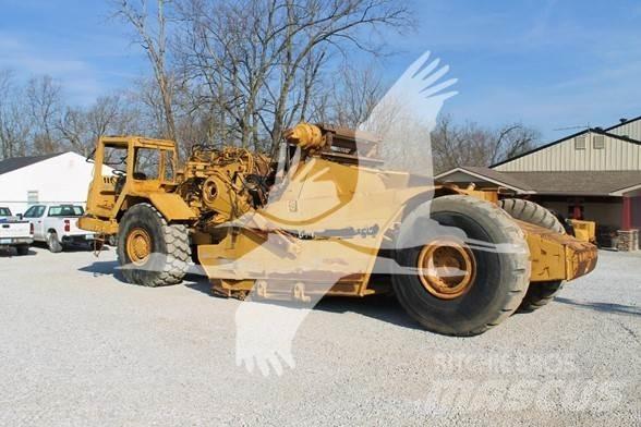 CAT 615C II Skrabere