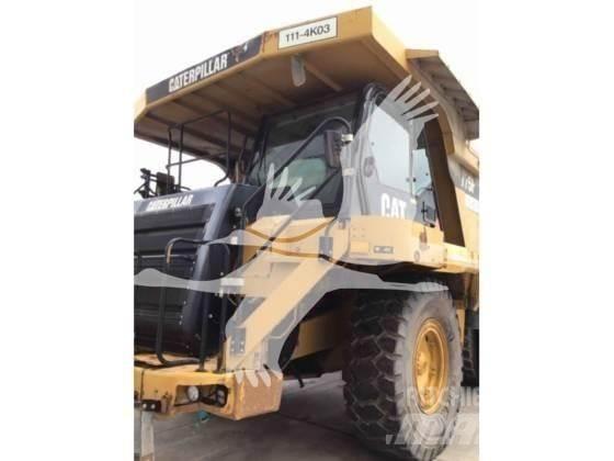 CAT 775F Terrængående lastbiler