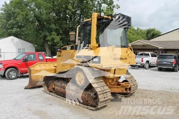 CAT D5M XL Bulldozer på larvebånd