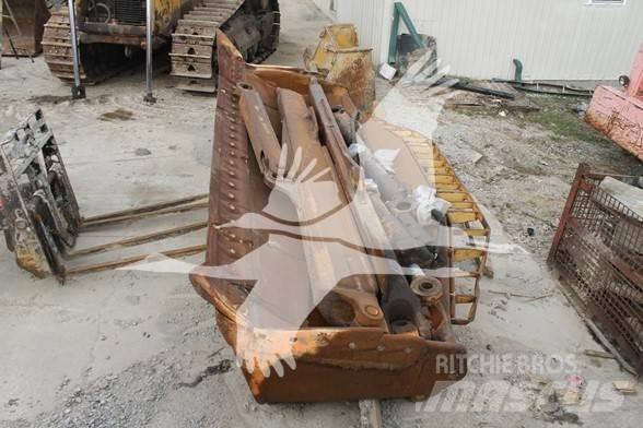 CAT D8R Bulldozer på larvebånd