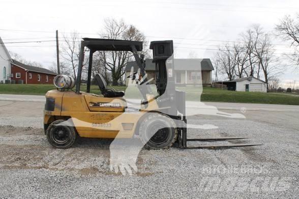 CAT GP40 Diesel gaffeltrucks